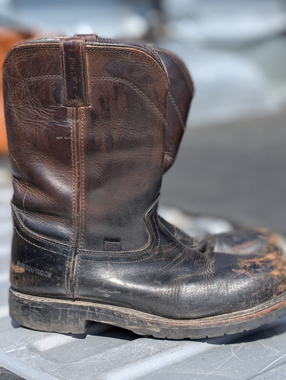 Justin Boots Steel Toe Leather Work Boot 4961 Size 10.5 EE Brown Oil Resistant